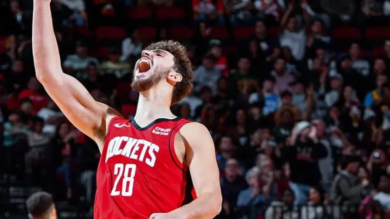 NBA｜場均21分9籃板6助攻！美媒力挺申京：23歲兩度入選全明星，未來才正要開始